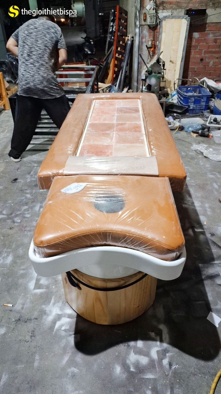 Giường Gội Đá Muối 12 Viên Bồn Sứ Tai Thỏ Khung Gỗ Tự