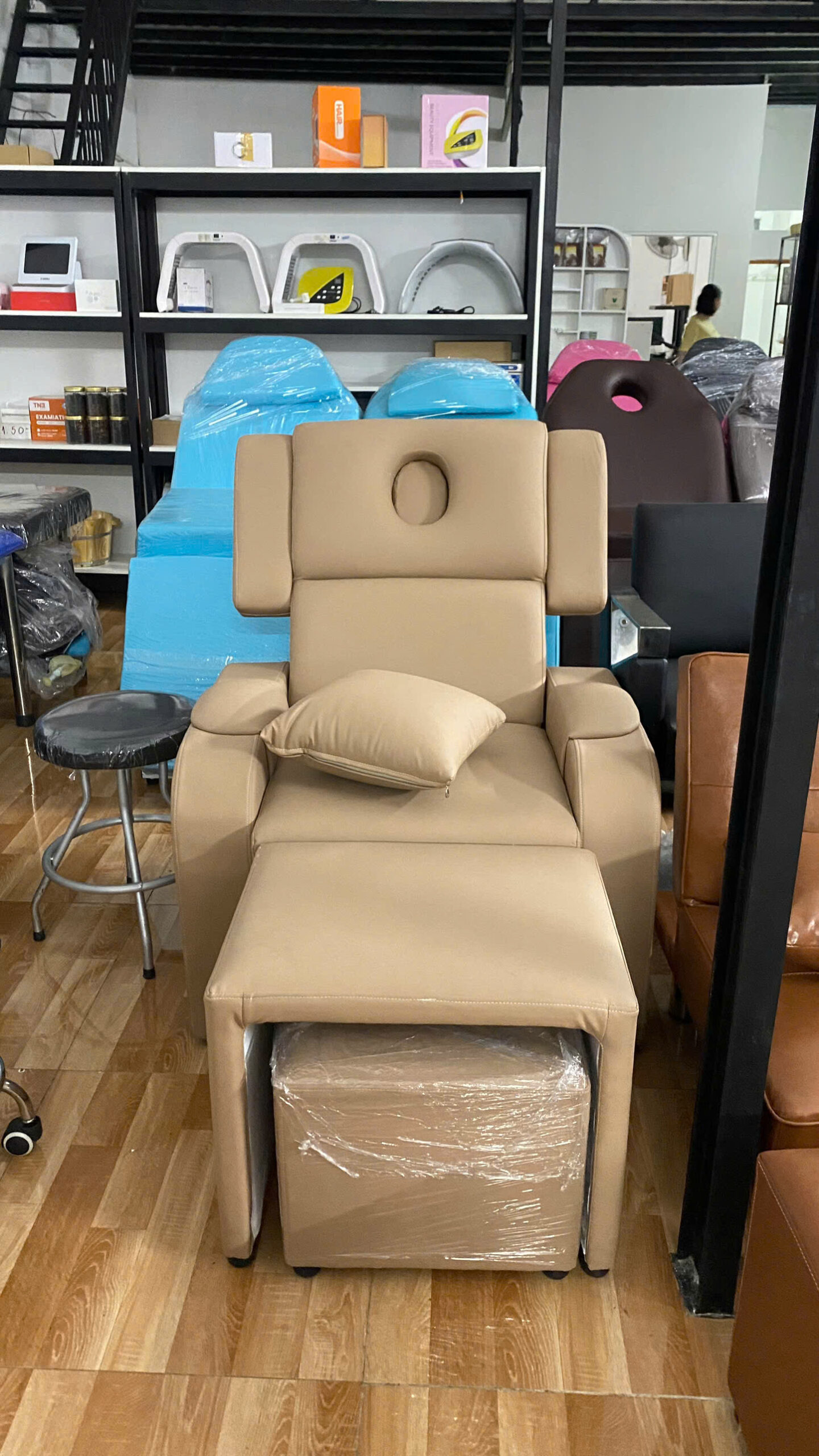 Ghế massage chân